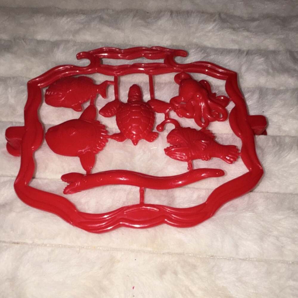 Vintage MPC Marx Style Plastic Sea Creatures Toy Sprue Frame Unbroken Rare